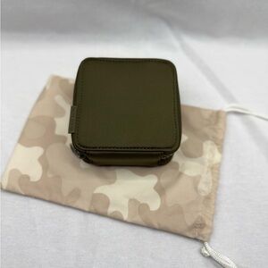 Dagne Dover Arlo Tech Organizer Small - Dark Moss